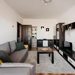 2-room With Garage And Air Conditioning In The Center Appartement Cracovie